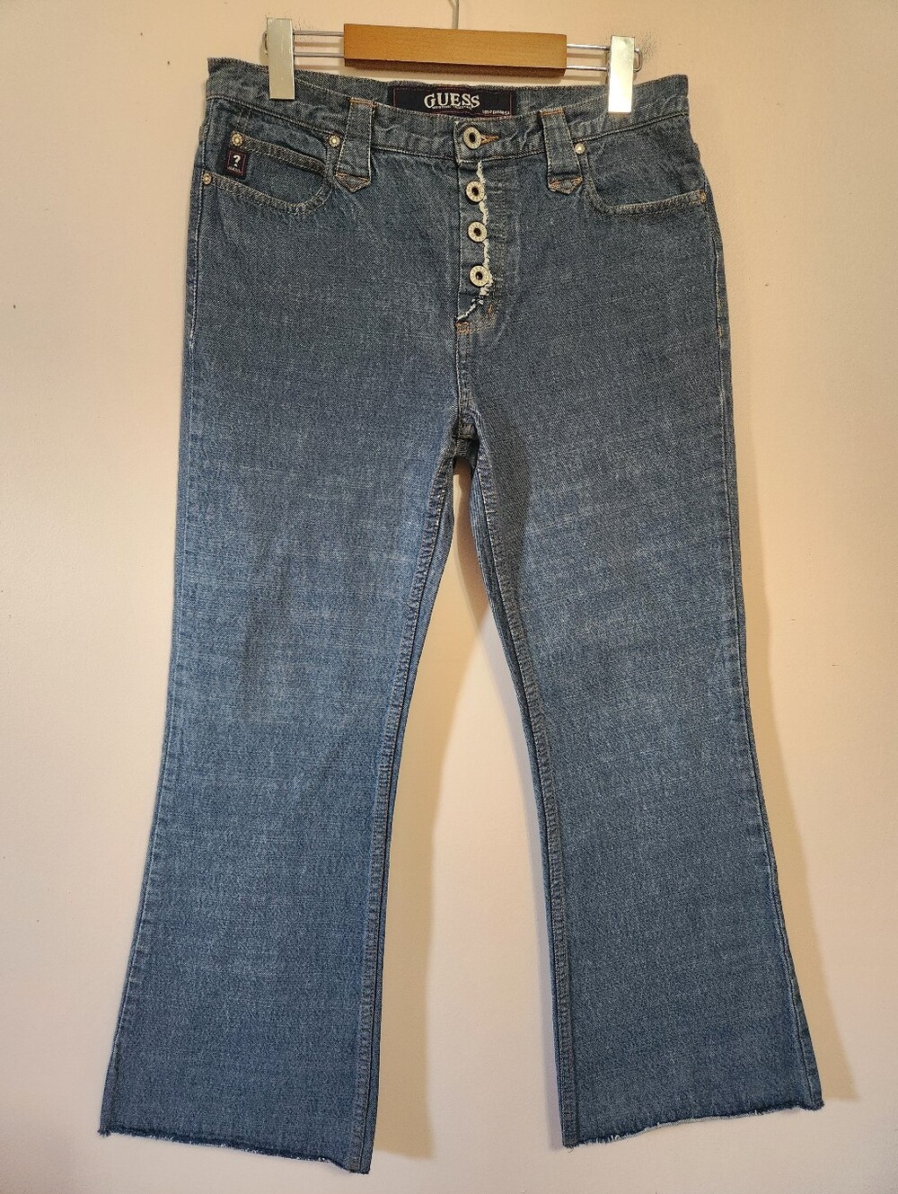 Vintage GUESS Raw Hem Button Fly Kick Flare Jeans 100% Cotton Sz 31 Y2K Retro